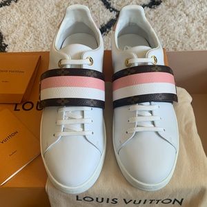 Louis Vuitton Frontrow Sneaker pink & white stripe